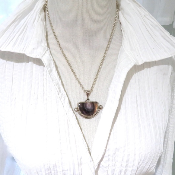 Banded Agate Pendant Necklace, Sterling, Signed - Picture 4 of 7